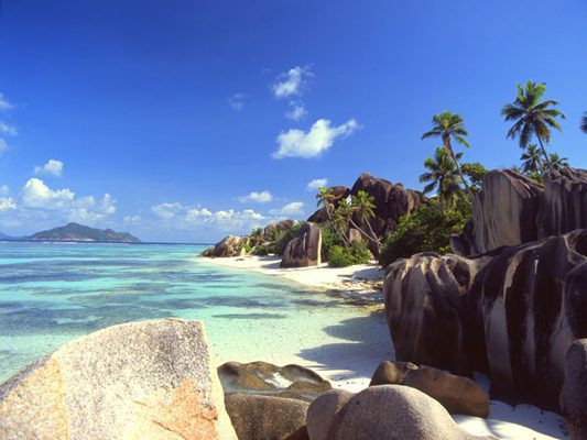 La Digue: Luxury Safaris, Tours & Activities | Extraordinary Journeys