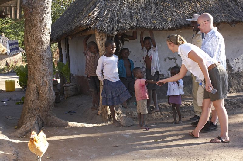 Victoria Falls: Where to Stay in Livingstone, People meeting the locals