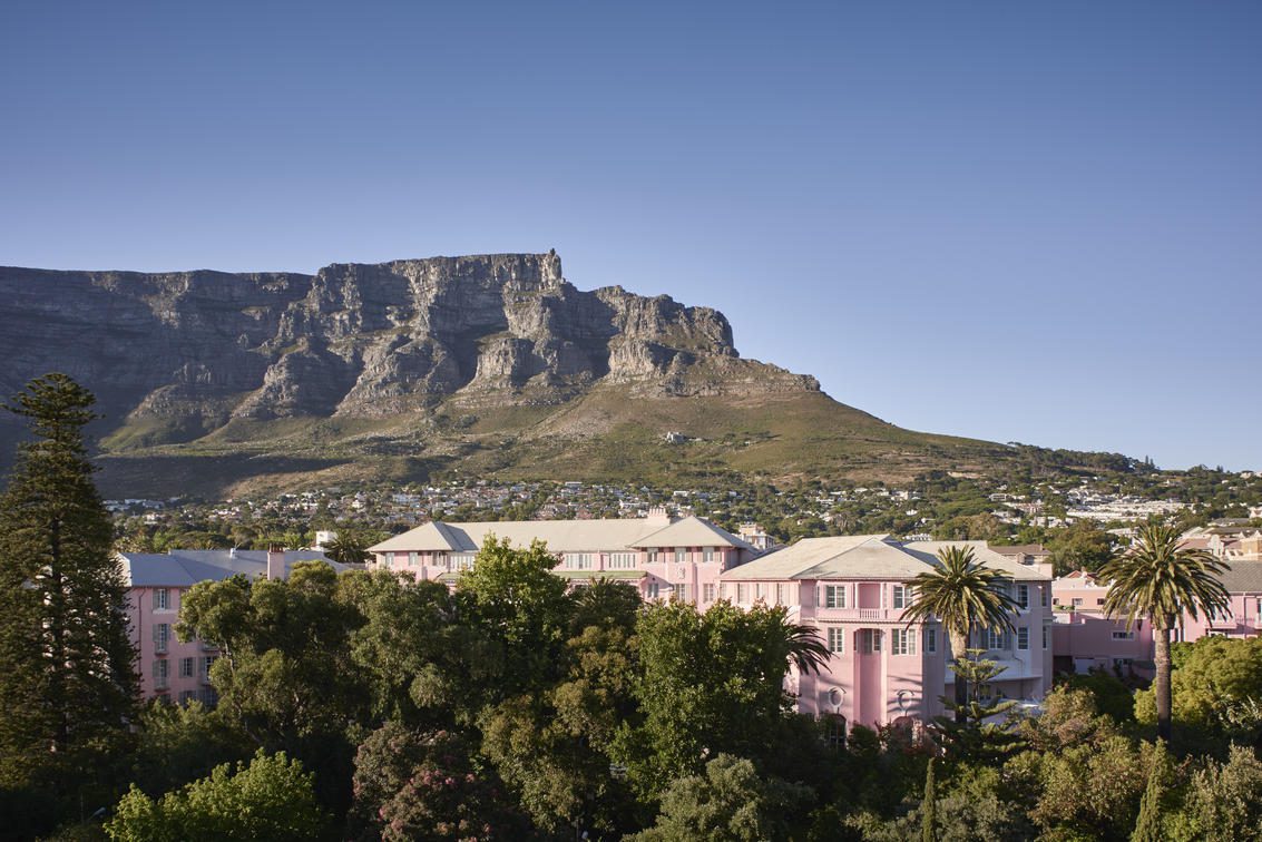 Our 5 Favorite Ways for You to Experience the Overberg, Table Mountain