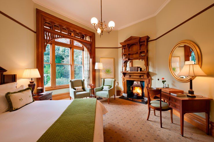 Don’t Miss These 8 Spectacular Luxury Hotels in New Zealand, Luxury Accommodation with Beautiful Rooms