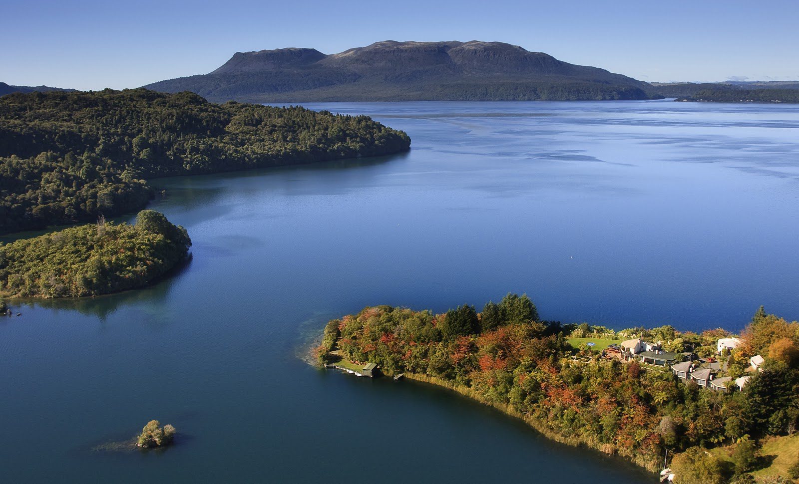 Don’t Miss These 8 Spectacular Luxury Hotels in New Zealand, Island