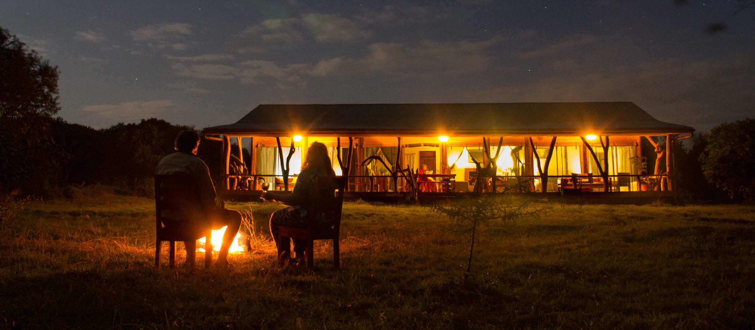 evening fire illuminating ol pejeta safari cottages