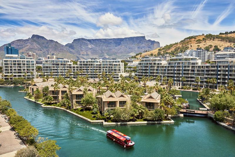 One&Only Cape Town resort has marina frontage and Table Mountain views