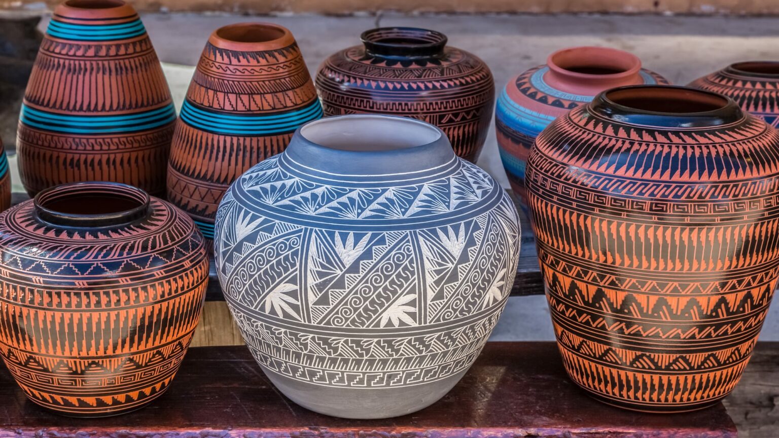 Native American clay pots in Santa Fe, New Mexico