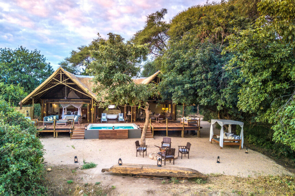 most luxurious safari lodge zambia