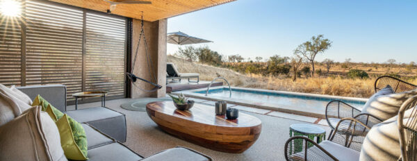 The sleek Luxury Suite at Sabi Sabi Earth Lodge blends bespoke decor with the elements of nature.