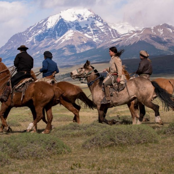 Plan your Trip, Gauchos on horseback riding through Torres del Paine. Awasi is a luxury hotel in patagonia on Argentina & Chile tour